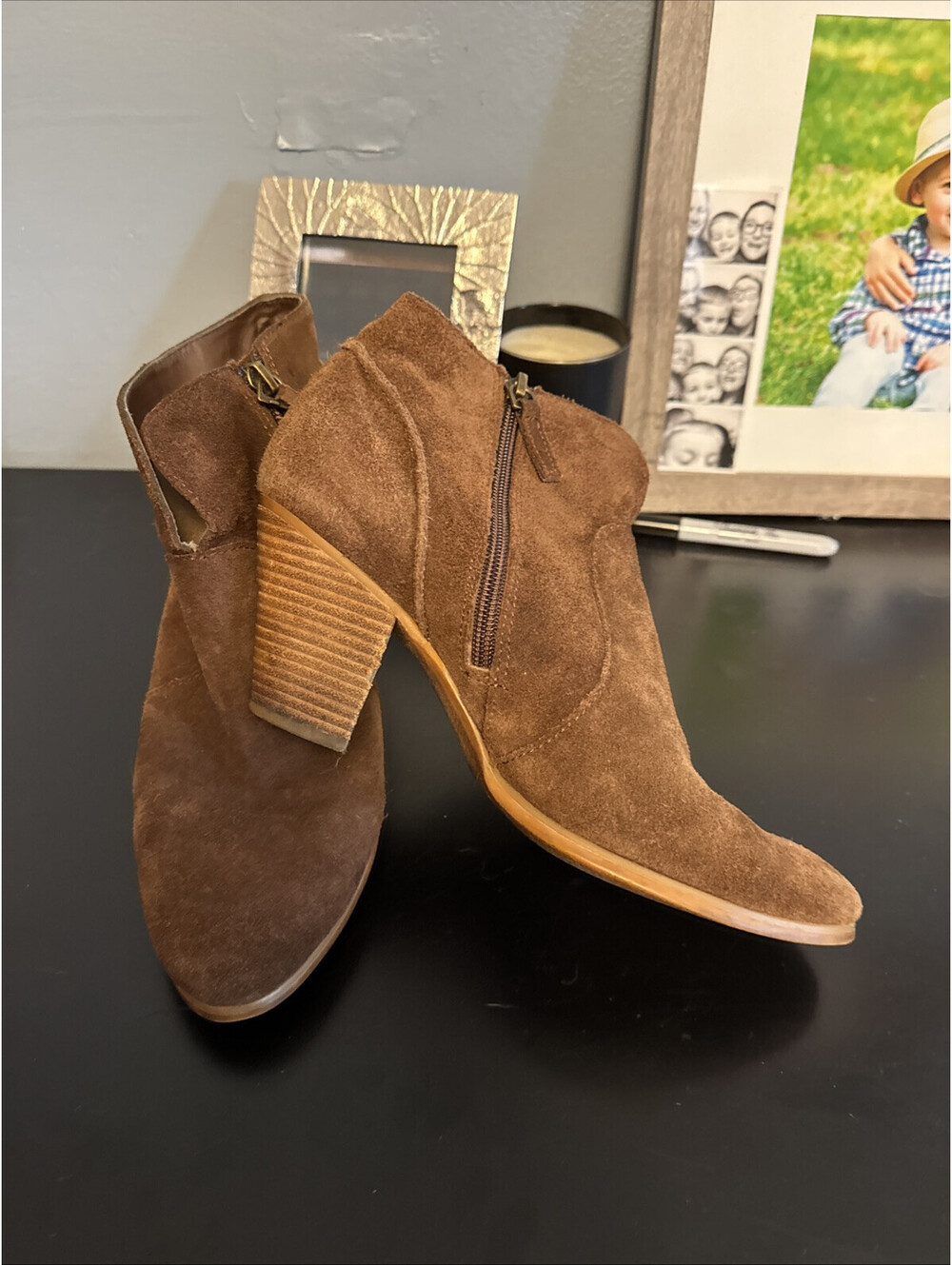 Tesori Women’s Brown Suede Booties Heels Sz 8W